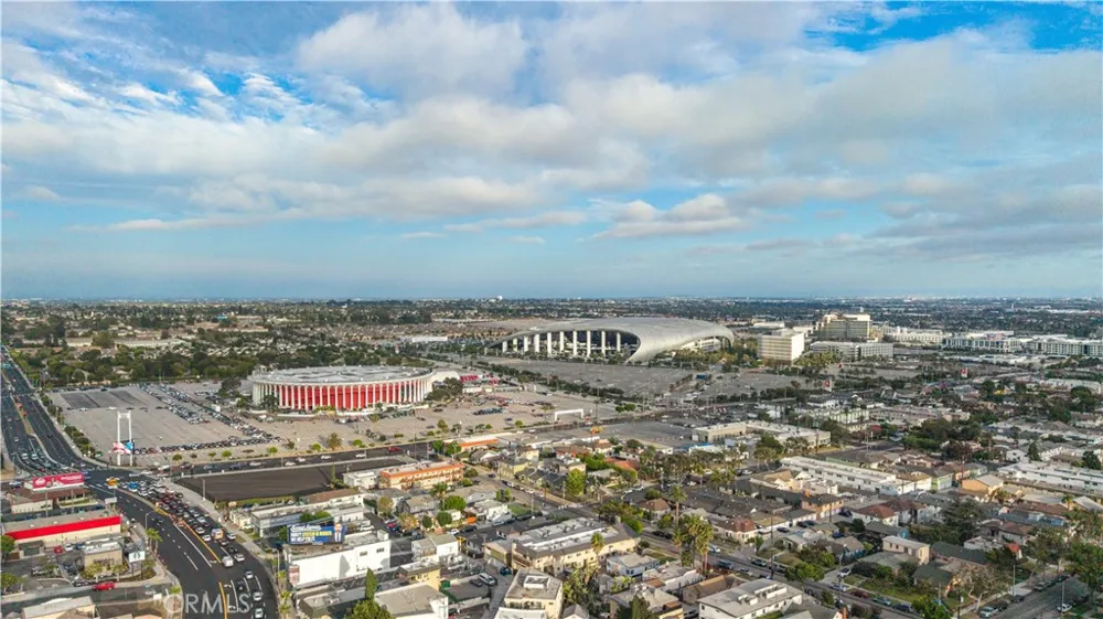 433 E Tamarack #149 Inglewood, CA 90301