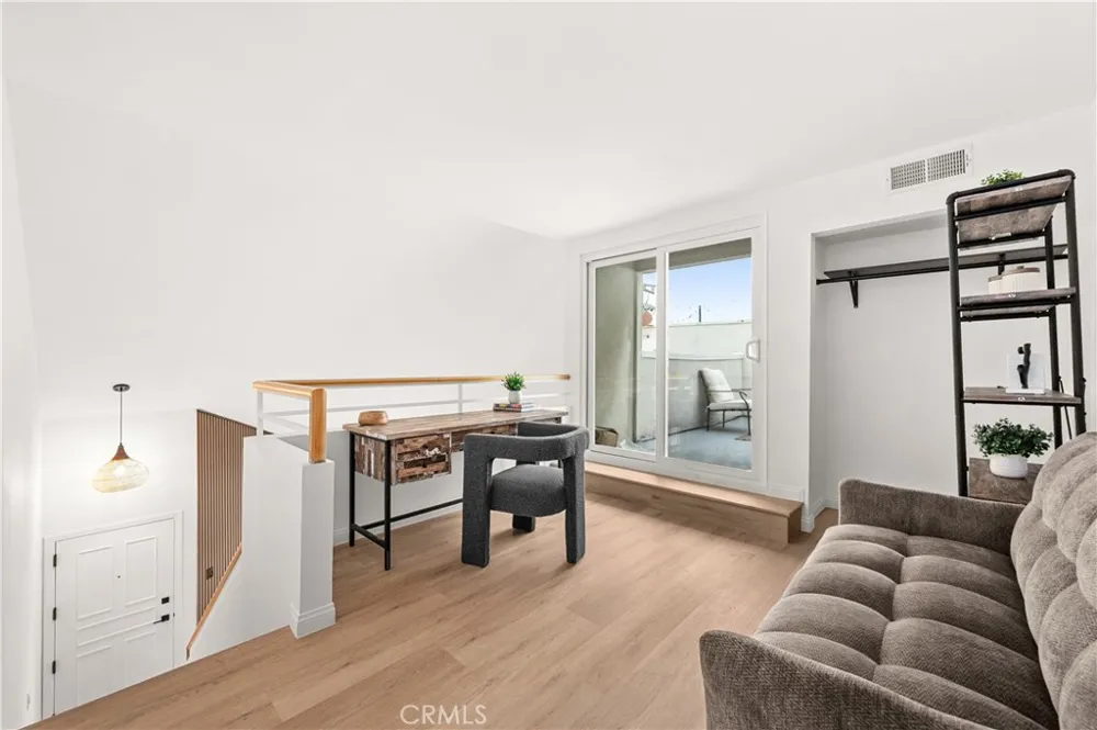 433 E Tamarack #149 Inglewood, CA 90301