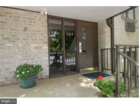 15 DOUGHERTY BOULEVARD #R3