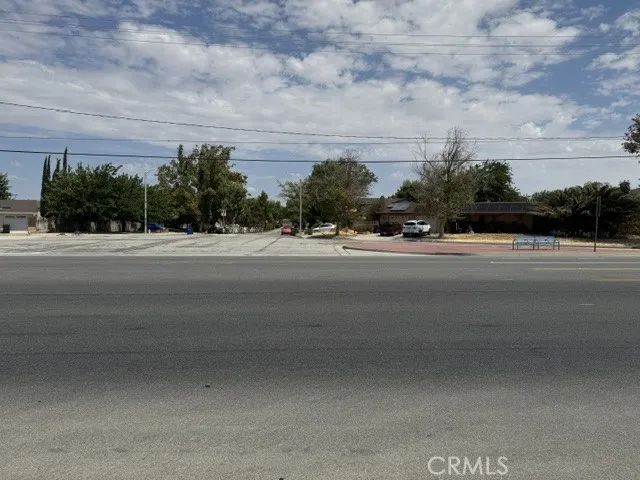 1610 W Ave L Lancaster, CA 93543