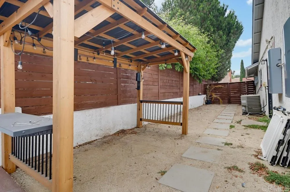9108 Christiana Street Spring Valley, CA 91977