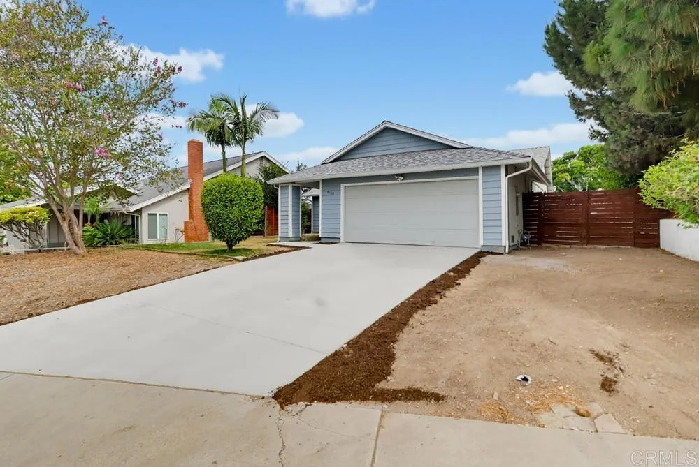 9108 Christiana Street Spring Valley, CA 91977