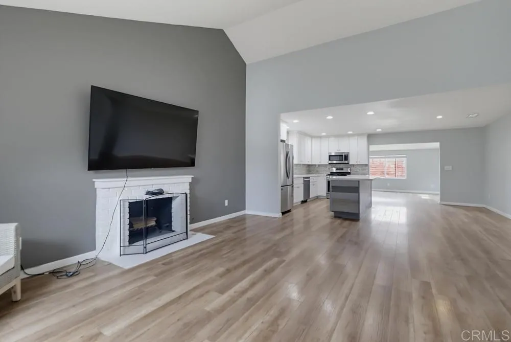 9108 Christiana Street Spring Valley, CA 91977