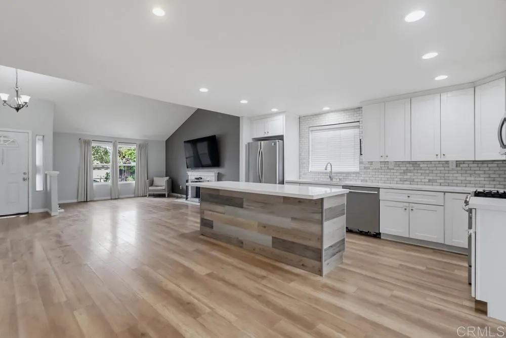 9108 Christiana Street Spring Valley, CA 91977