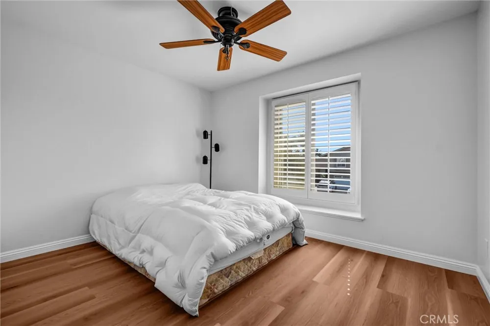 17362 Breda Lane Huntington Beach, CA 92649