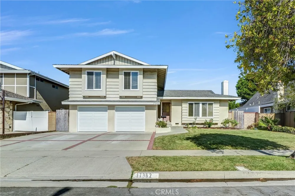 17362 Breda Lane Huntington Beach, CA 92649