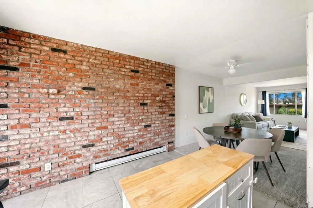 8764 Wahl Street Santee, CA 92071