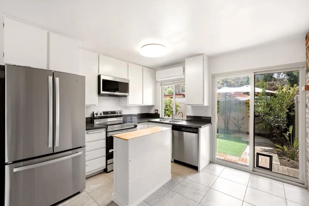 8764 Wahl Street Santee, CA 92071