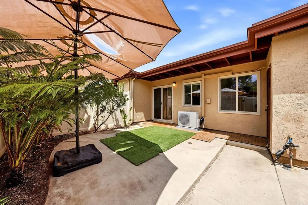 8764 Wahl Street Santee, CA 92071