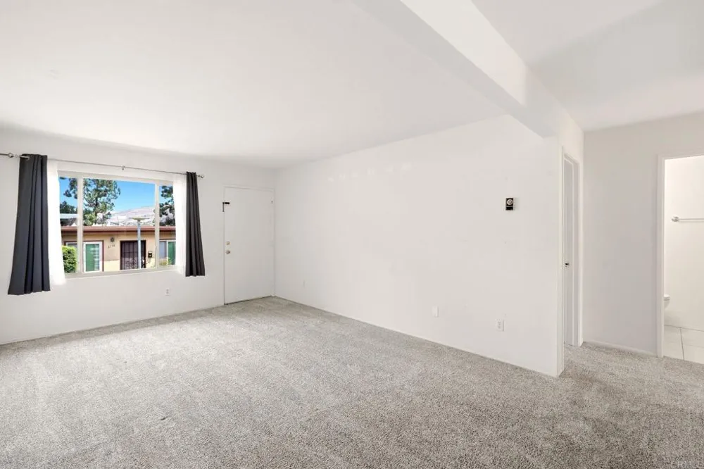 8764 Wahl Street Santee, CA 92071