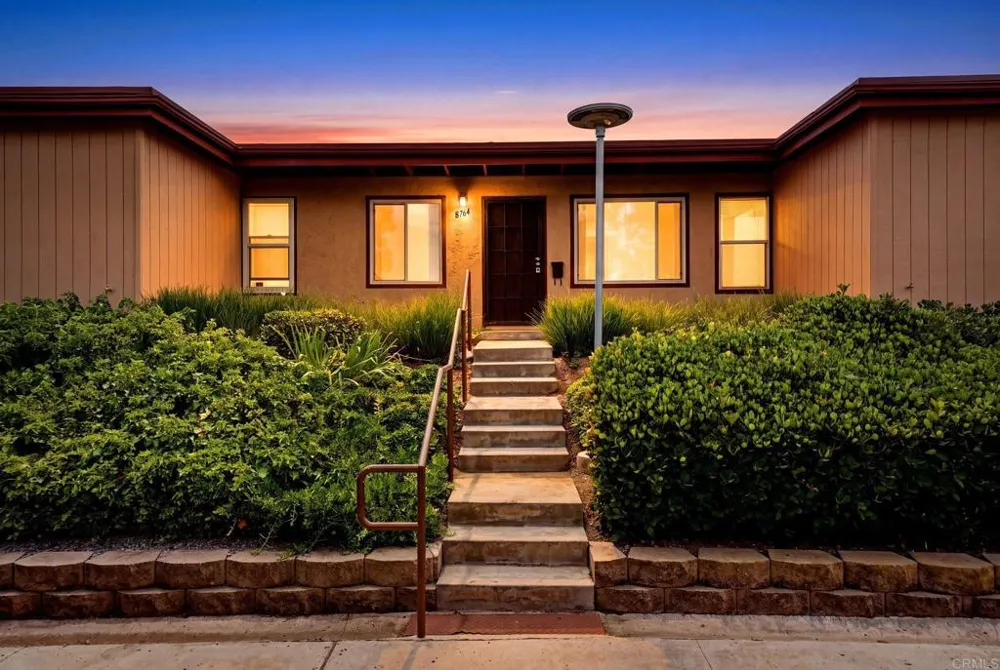 8764 Wahl Street Santee, CA 92071