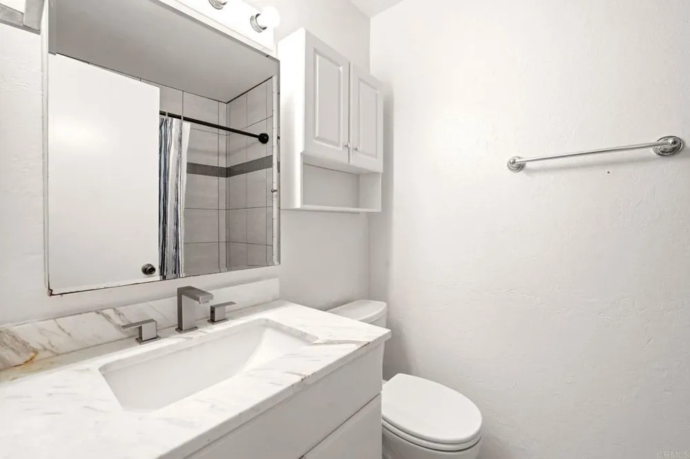 8764 Wahl Street Santee, CA 92071