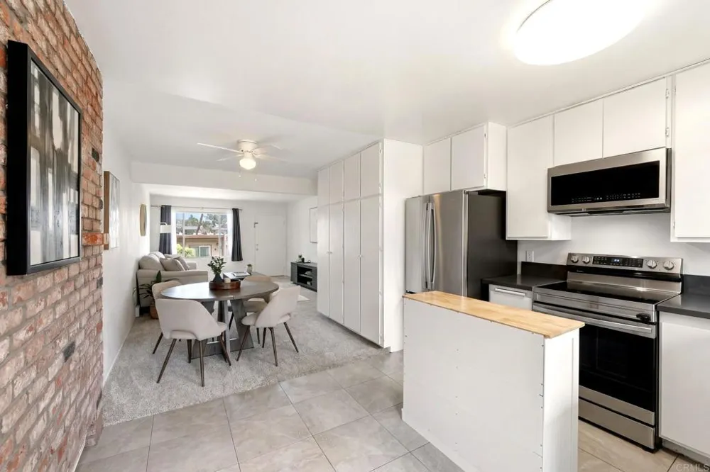 8764 Wahl Street Santee, CA 92071