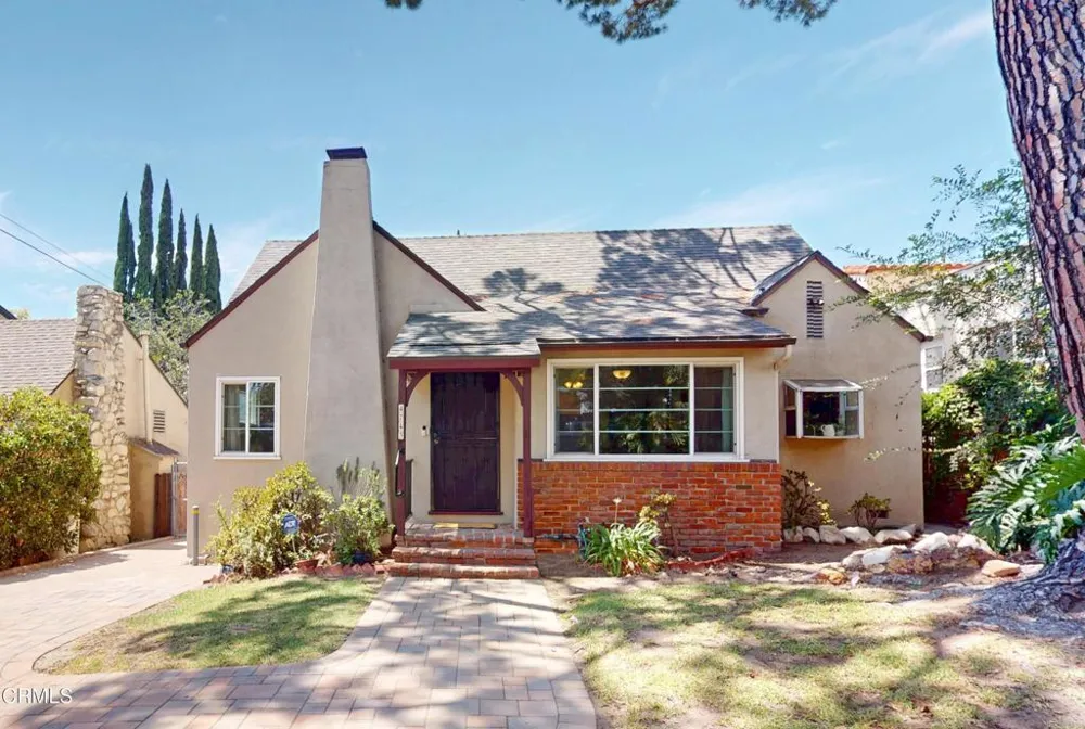 4743 Briggs Avenue La Crescenta, CA 91214