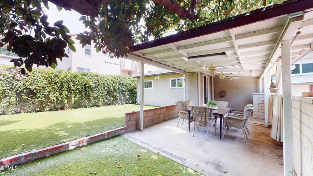 4743 Briggs Avenue La Crescenta, CA 91214