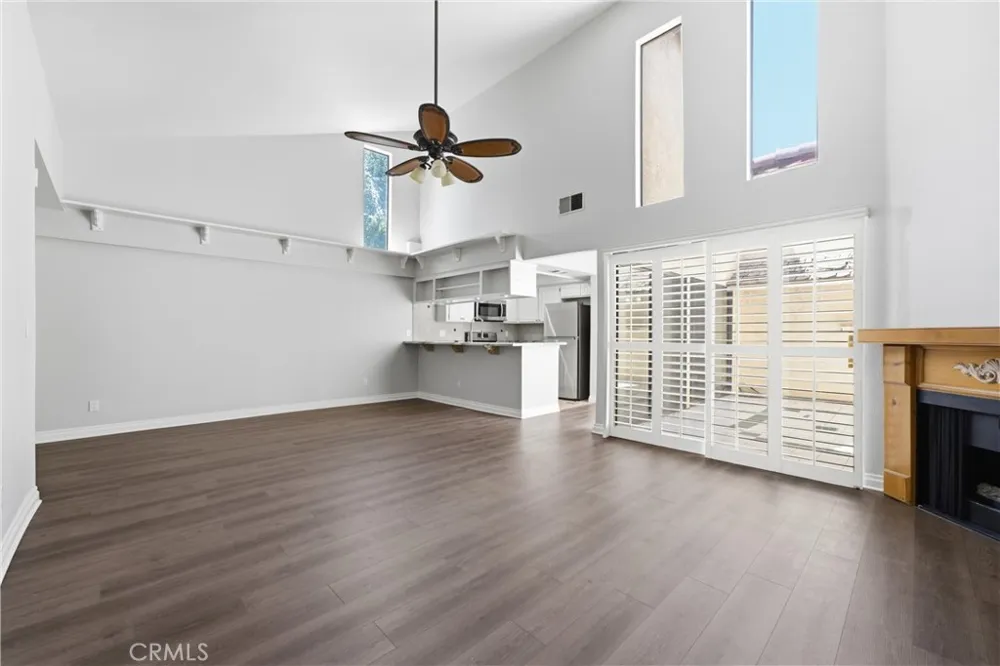 43334 32nd W #34 Lancaster, CA 93536