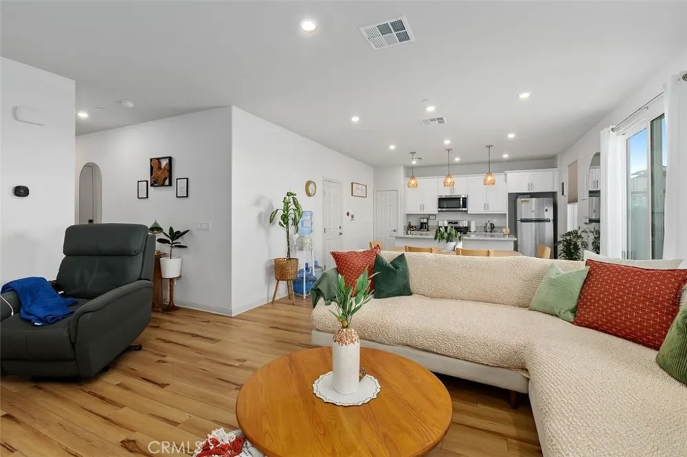 26852 Red Dr. Menifee, CA 92585