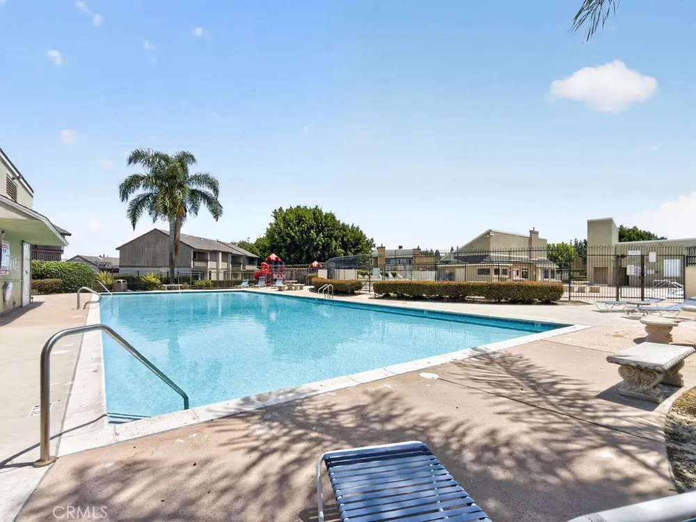 1381 S Walnut #2304 Anaheim, CA 92802