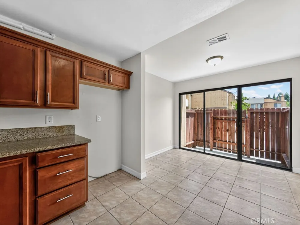 1381 S Walnut #2304 Anaheim, CA 92802