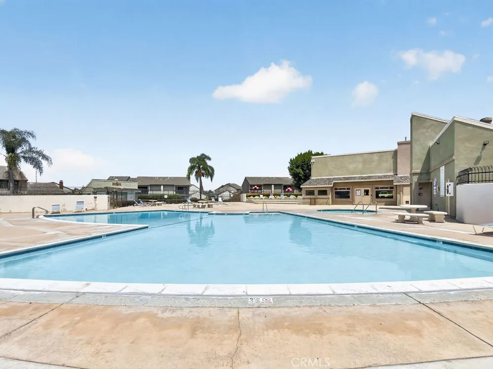 1381 S Walnut #2304 Anaheim, CA 92802