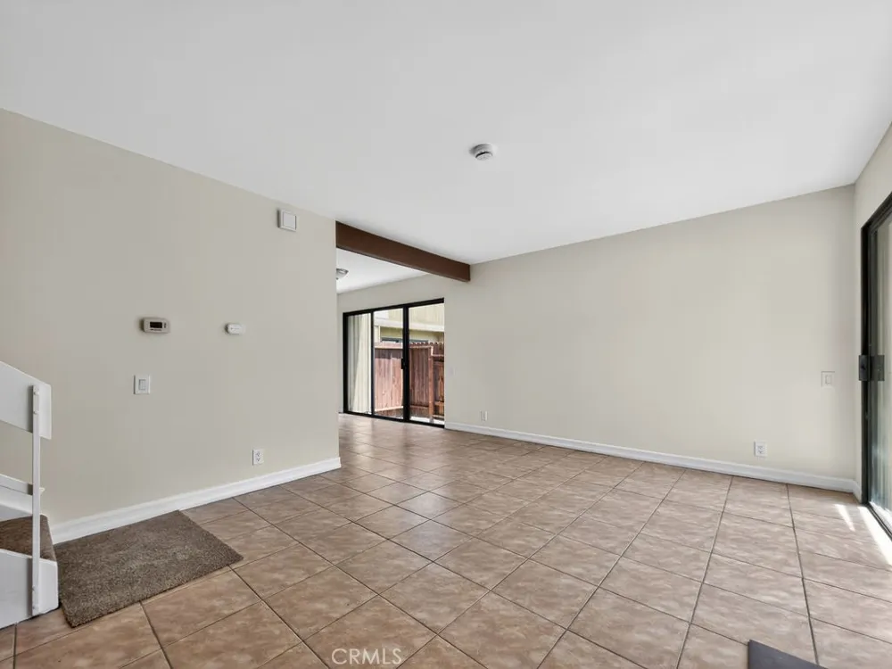 1381 S Walnut #2304 Anaheim, CA 92802