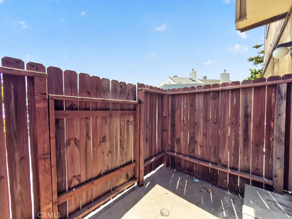 1381 S Walnut #2304 Anaheim, CA 92802