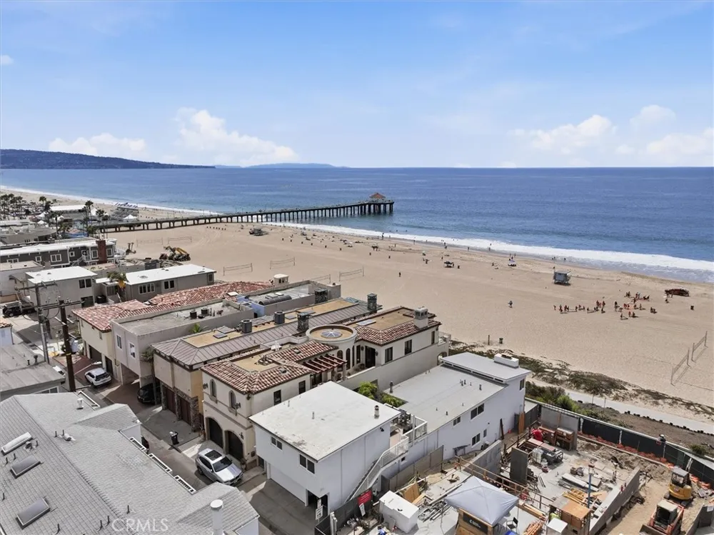 1416 The Strand Manhattan Beach, CA 90266