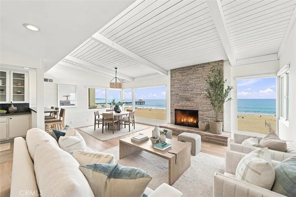 1416 The Strand Manhattan Beach, CA 90266