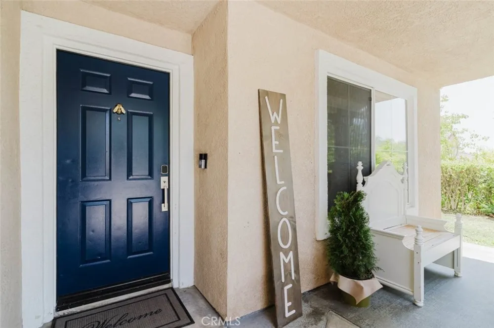 32480 The Old Road Castaic, CA 91384