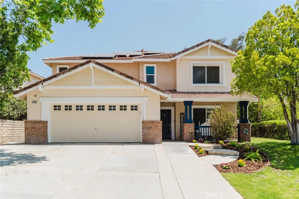 32480 The Old Road Castaic, CA 91384