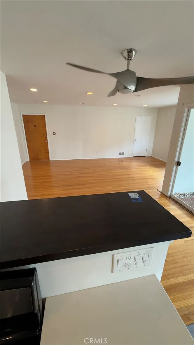 1174 E Ocean Boulevard #7 Long Beach, CA 90802