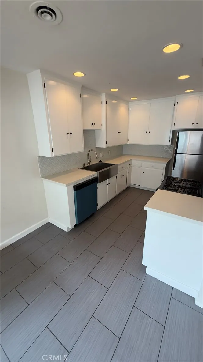 1174 E Ocean Boulevard #7 Long Beach, CA 90802
