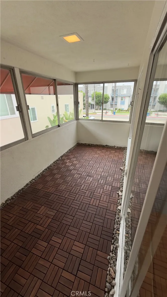 1174 E Ocean Boulevard #7 Long Beach, CA 90802