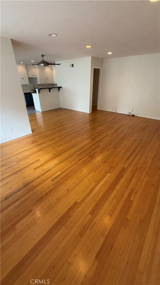 1174 E Ocean Boulevard #7 Long Beach, CA 90802