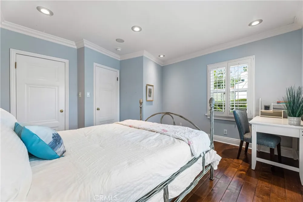 10518 Wellworth Los Angeles, CA 90024