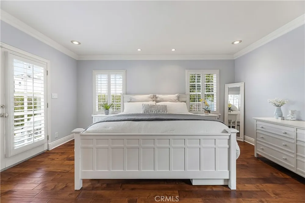10518 Wellworth Los Angeles, CA 90024