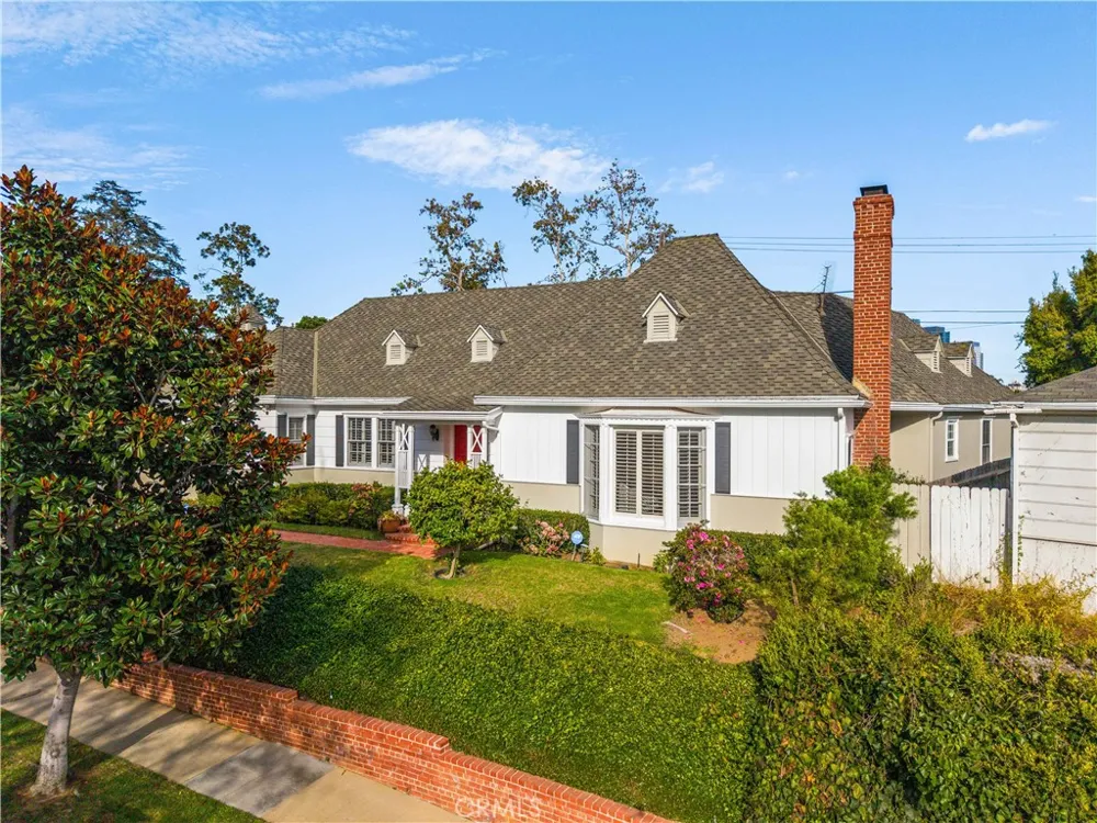 10518 Wellworth Los Angeles, CA 90024