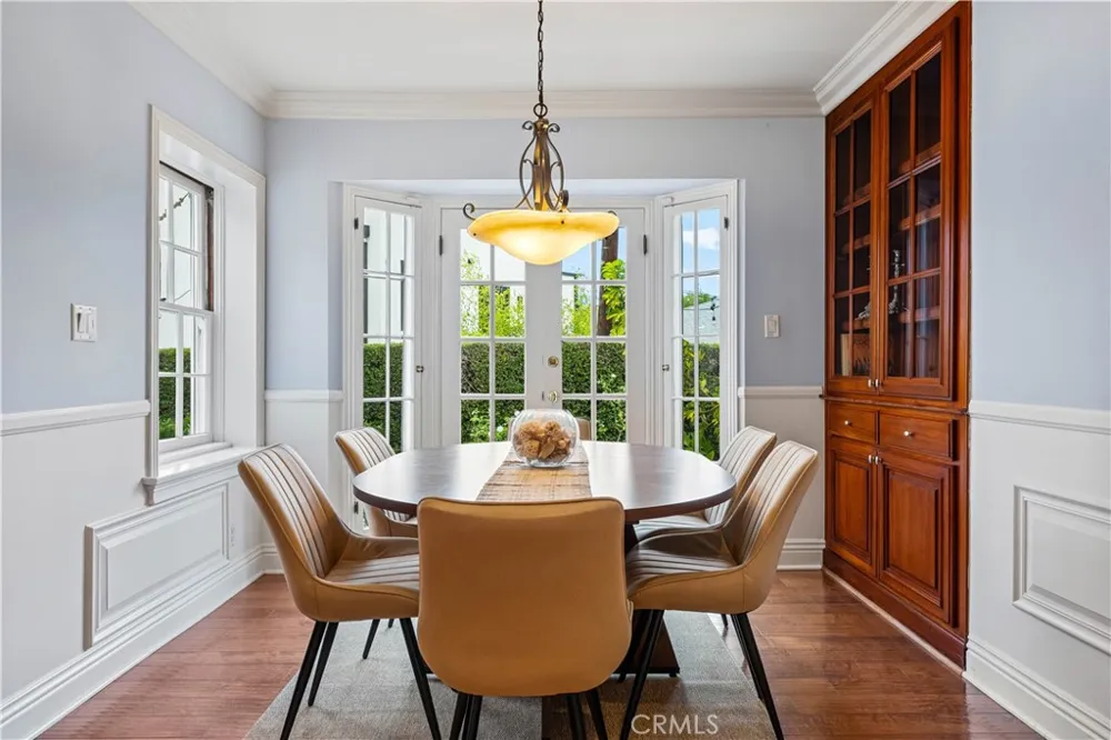 10518 Wellworth Los Angeles, CA 90024