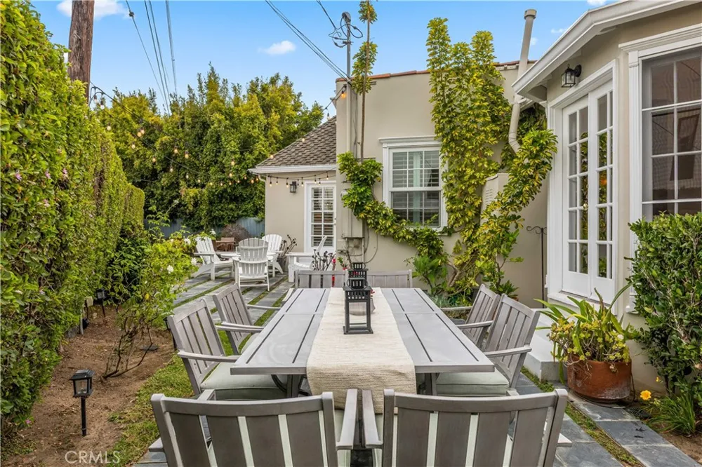 10518 Wellworth Los Angeles, CA 90024