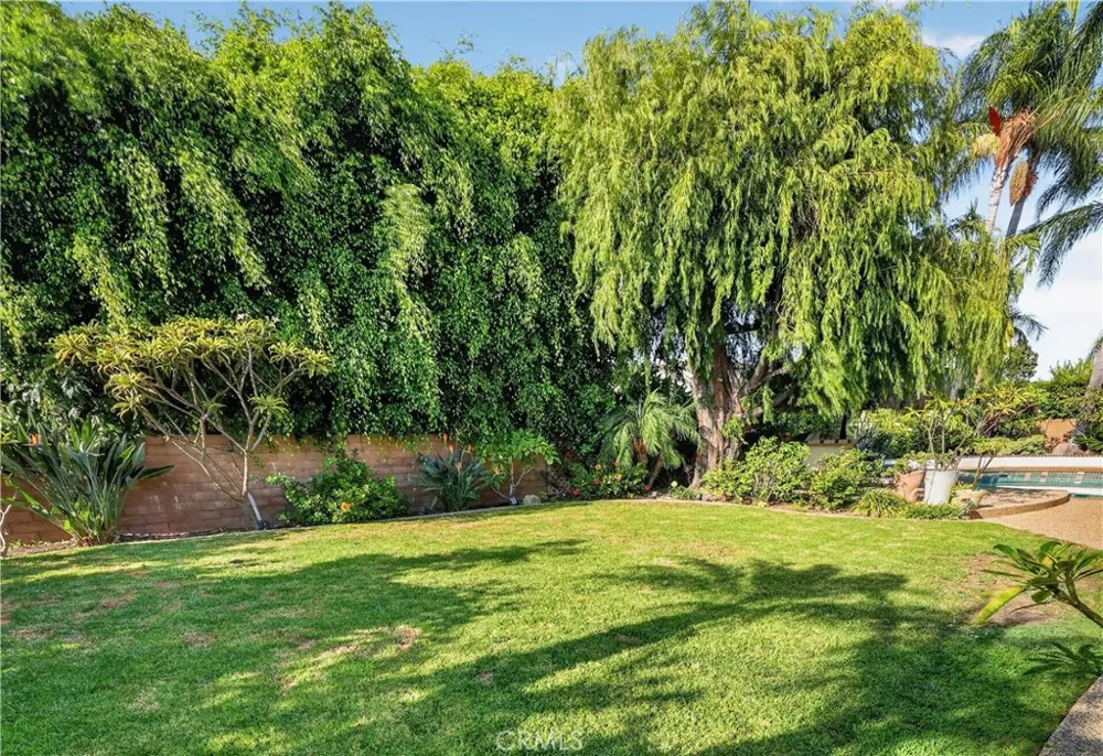 17991 Prado Circle Villa Park, CA 92861