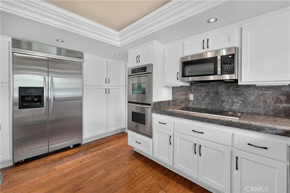 17991 Prado Circle Villa Park, CA 92861