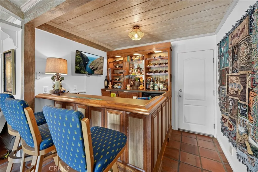 17991 Prado Circle Villa Park, CA 92861