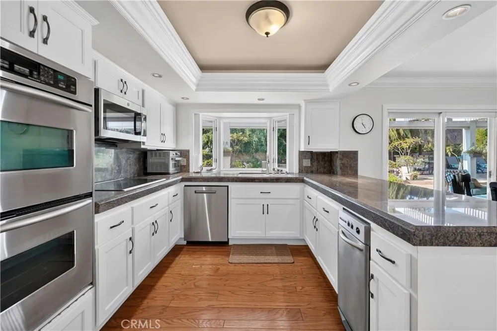 17991 Prado Circle Villa Park, CA 92861