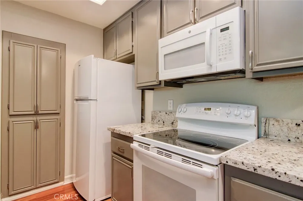 20702 El Toro Road #393 Lake Forest, CA 92630
