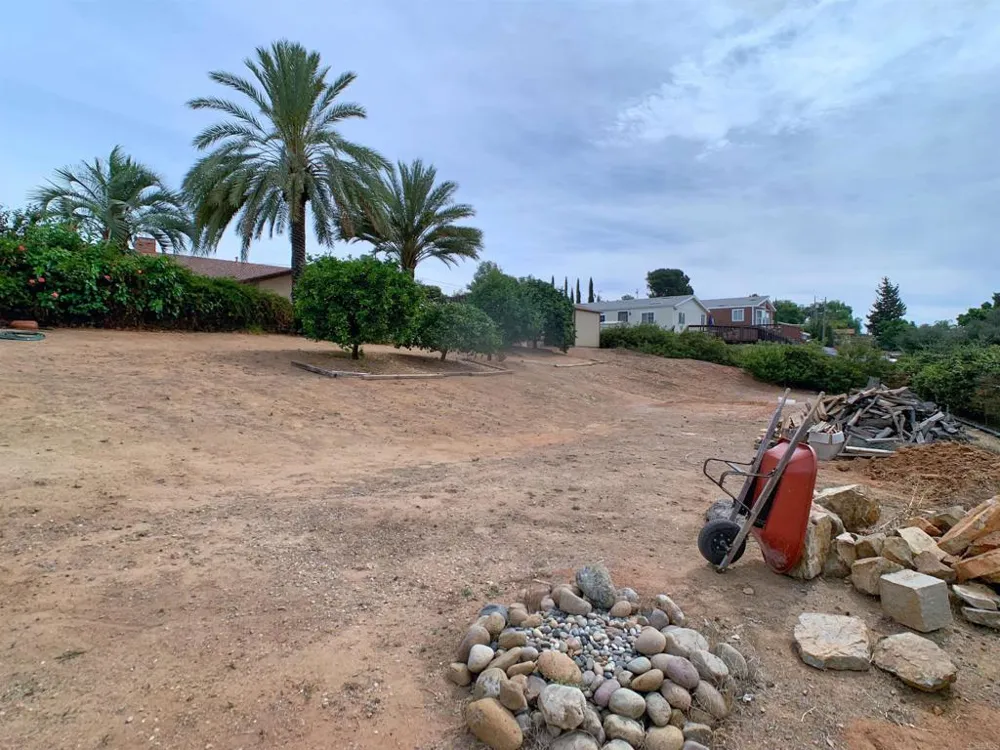 308 La Cresta Heights Rd El Cajon, CA 92021