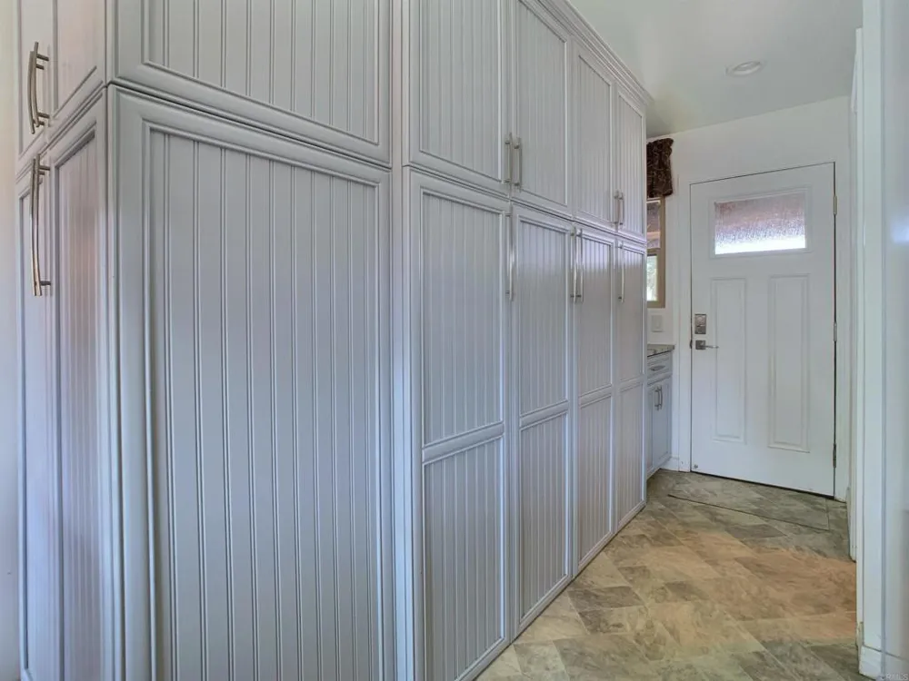 308 La Cresta Heights Rd El Cajon, CA 92021