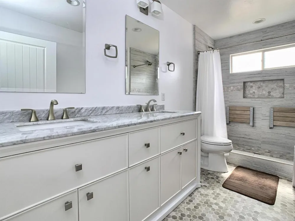 308 La Cresta Heights Rd El Cajon, CA 92021