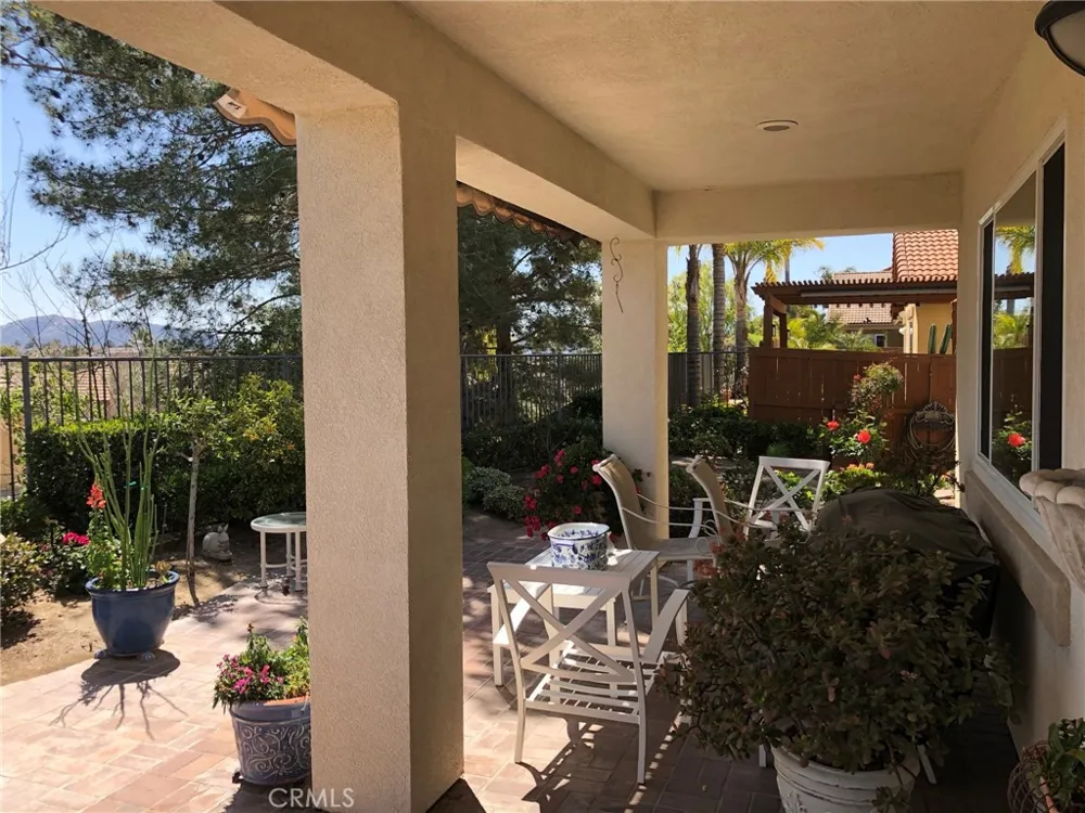 31581 Lakeridge Court Temecula, CA 92591
