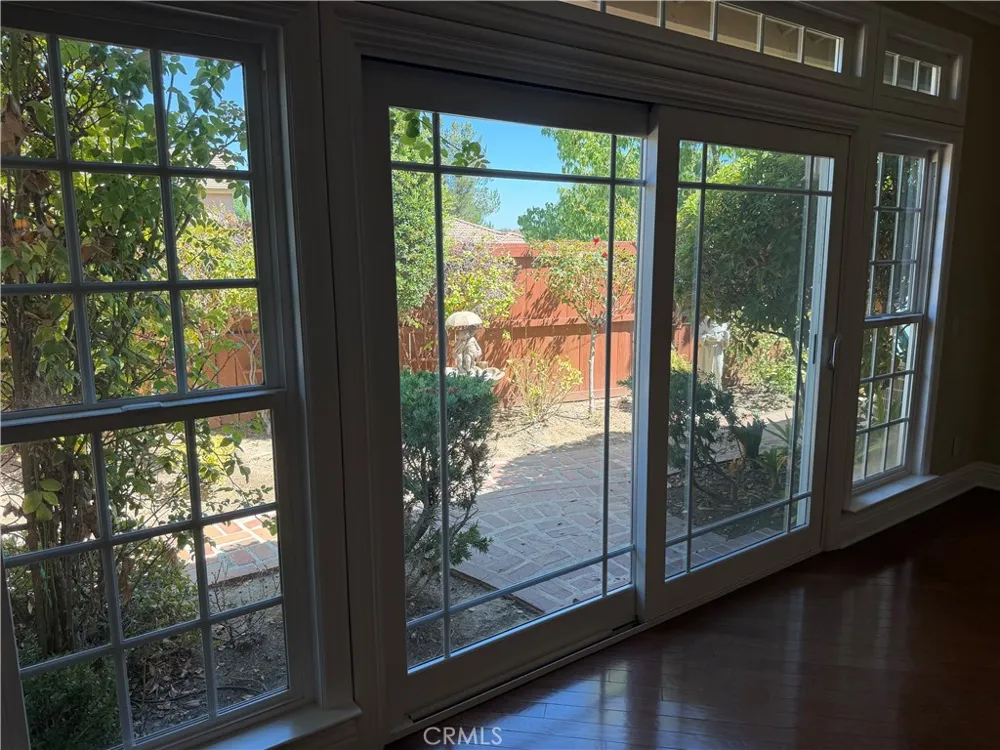 31581 Lakeridge Court Temecula, CA 92591