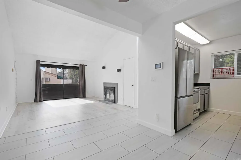 2920 Briarwood Road #H12 Bonita, CA 91902
